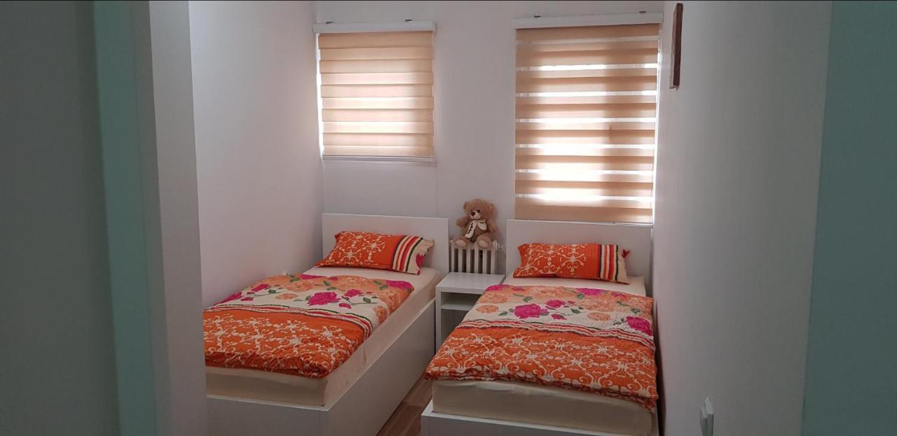 Apartman Meka Сараево Екстериор снимка
